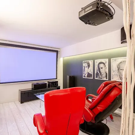 Presidential Loft In The Design District * Milan